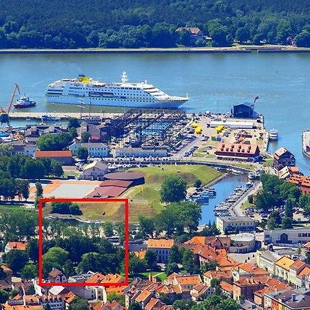 Апартаменты Sveciu Namai - Pilies Papedeje Клайпеда Экстерьер фото